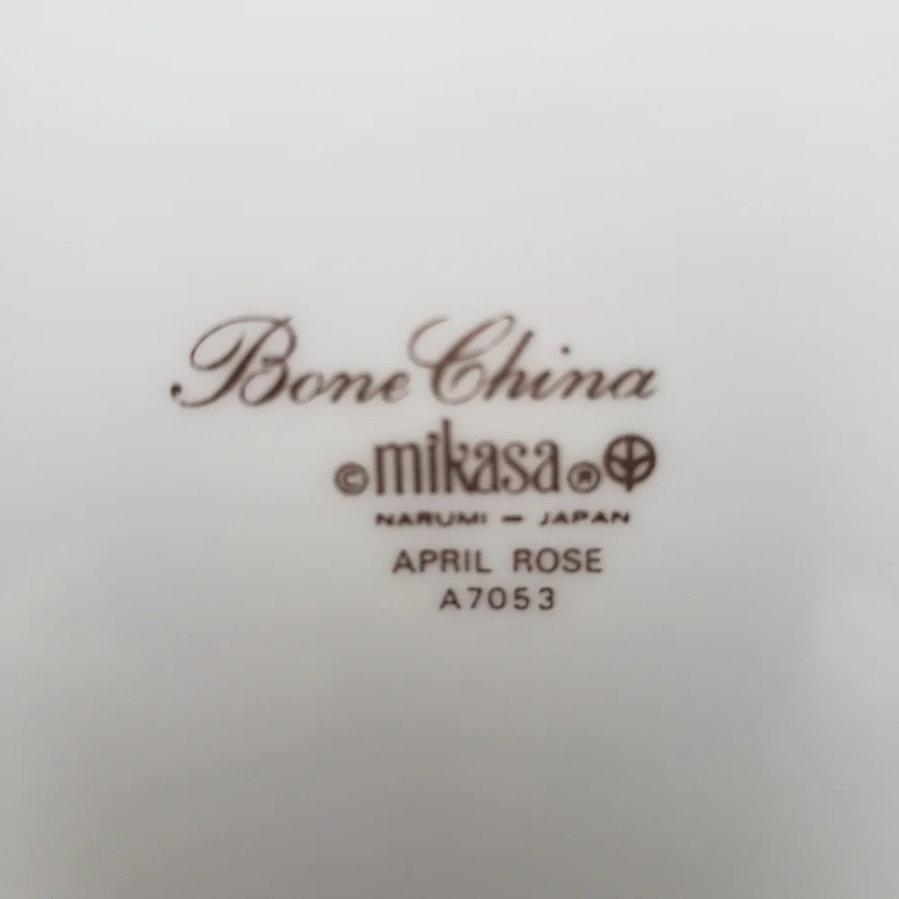 (6) Mikasa 'April Rose' A7053 Bread Plate (Bone China) - 6.75